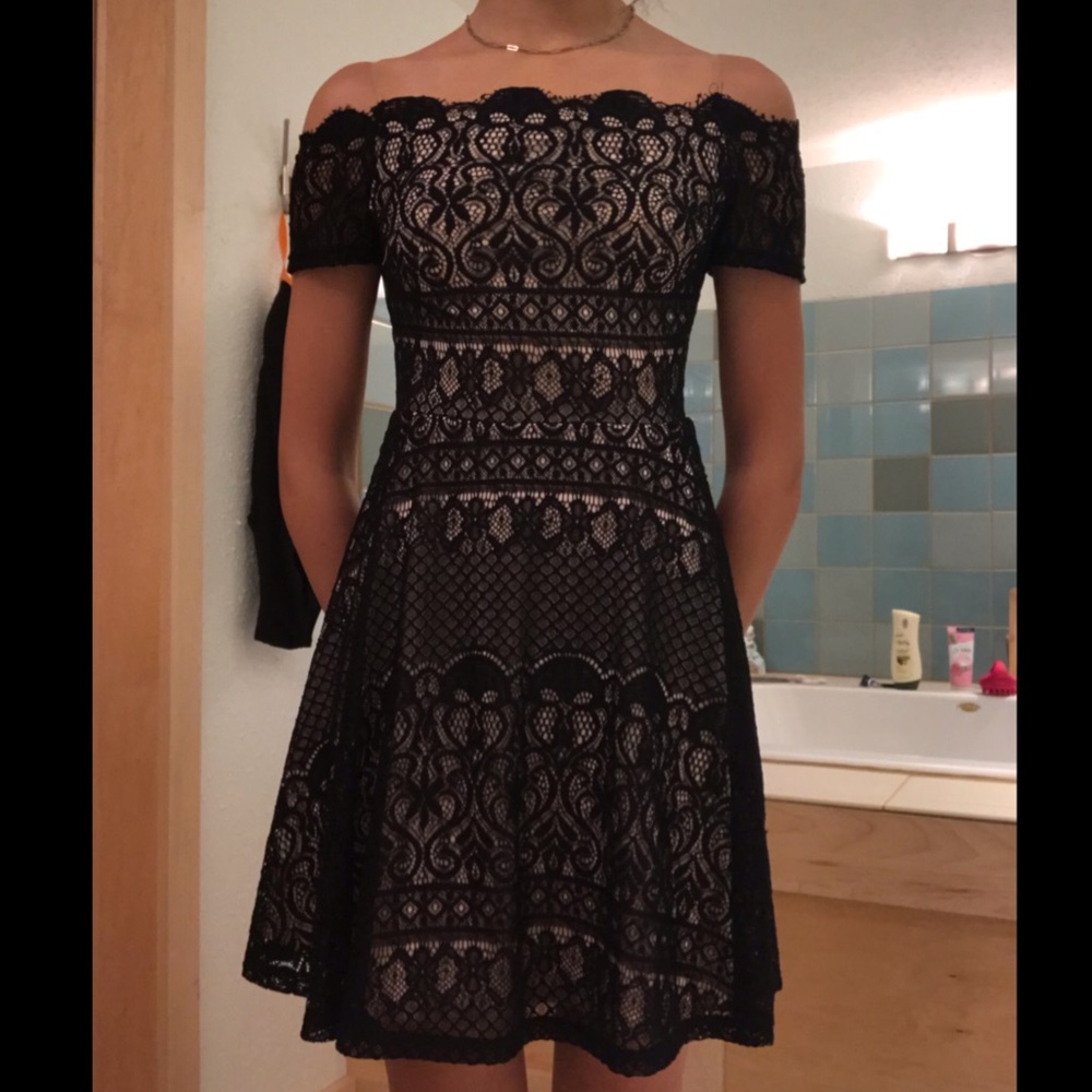 Rewind (Kohls) Black Lace Dress XS